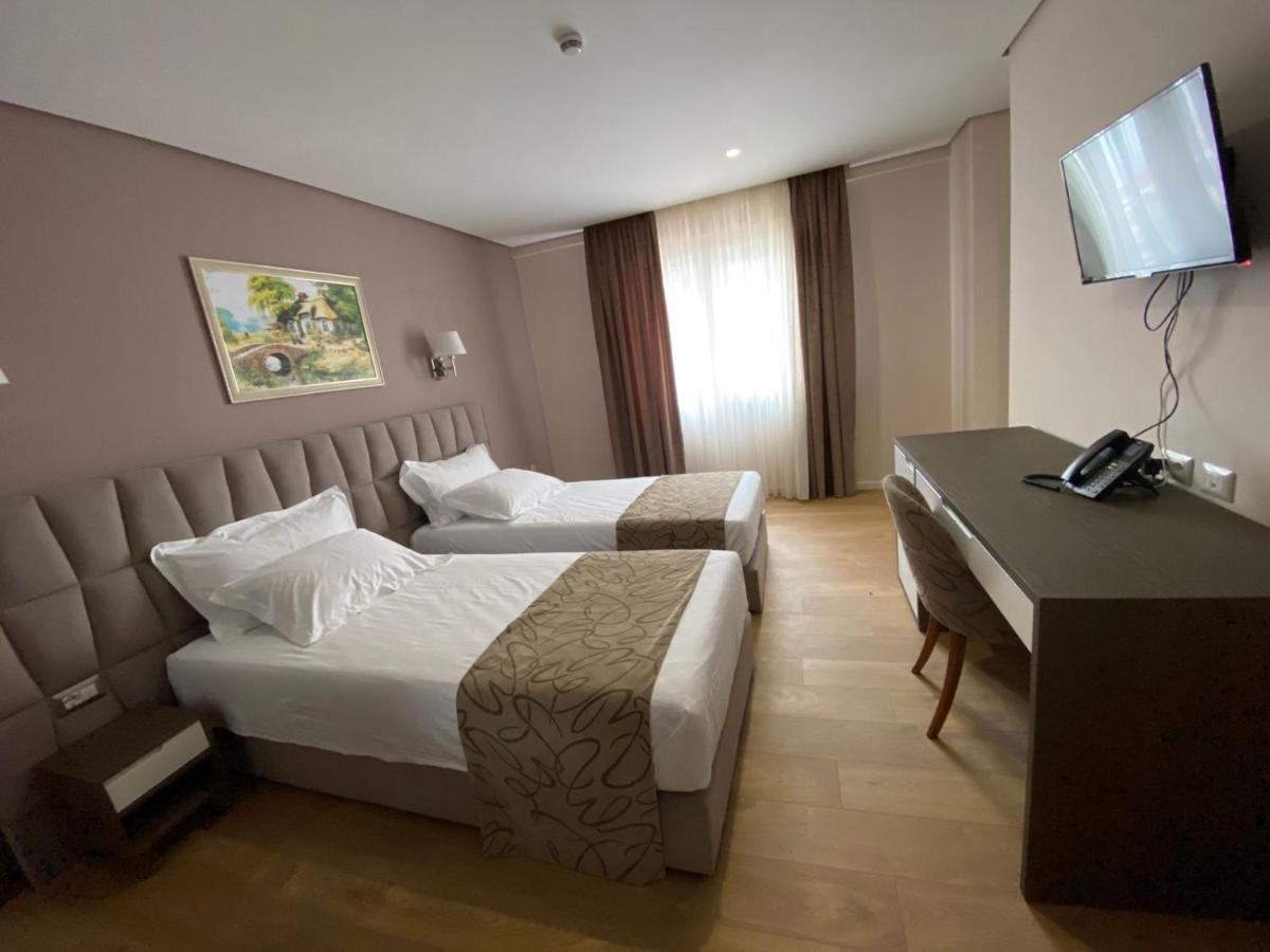 Doanesia Premium Hotel & Spa Тирана Экстерьер фото