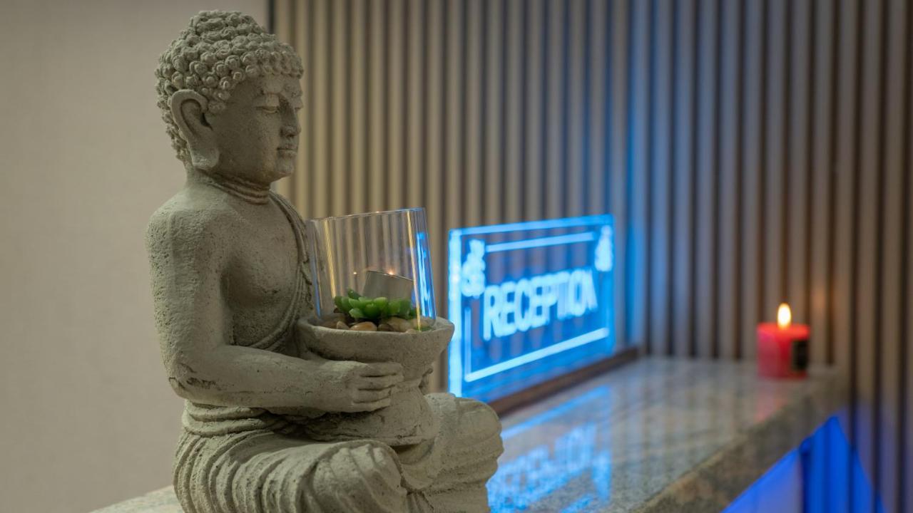 Doanesia Premium Hotel & Spa Тирана Экстерьер фото